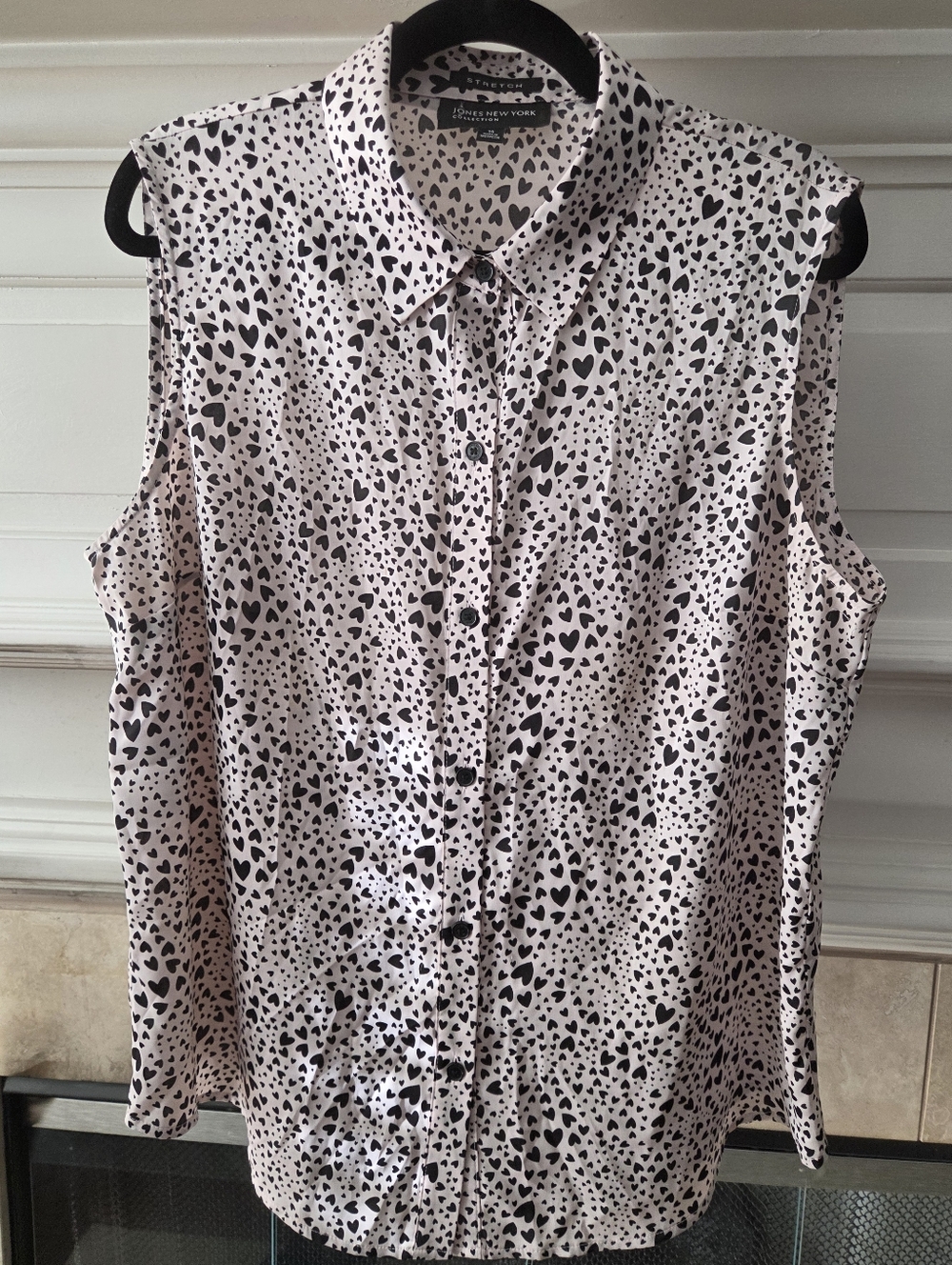 Jones New York Black & White Heart Print Flirty Tank Top Size L